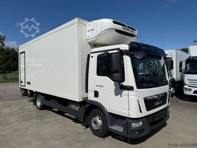 Furgoneta frigorífica MAN TGL 8.220 BL Kühlkoffer 6,2 m LBW 1 T*THERMOKING
