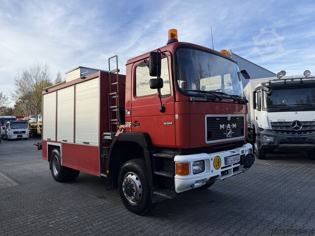 Podvozek nákladního auta MAN F90 16.242 4X4 / Feuerwehr