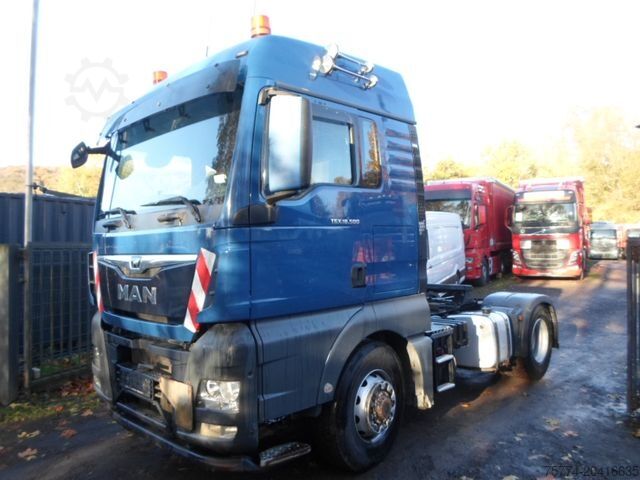 Standard nyergesvontató MAN TGX 18.500/ 4x4/HAD