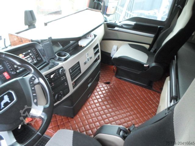 Standard nyergesvontató MAN TGX 18.500 XXL/ VOLLSPOILER