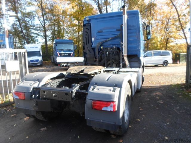 Standard nyergesvontató MAN TGX 18.500/ Hydro Drive