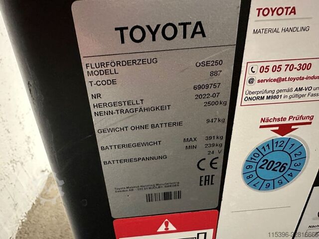Niskopoziomowy wózek kompletacyjny Toyota OSE 250 - 85 Stunden !!!!