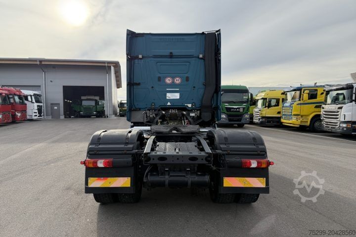 Standaard trekker Mercedes-Benz Actros 1863 4x2 Retarder Big-Block Full Option