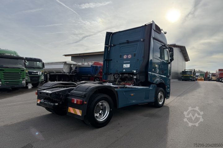 Standaard trekker Mercedes-Benz Actros 1863 4x2 Retarder Big-Block Full Option