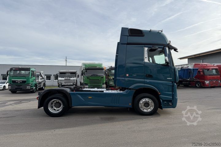 Standaard trekker Mercedes-Benz Actros 1863 4x2 Retarder Big-Block Full Option