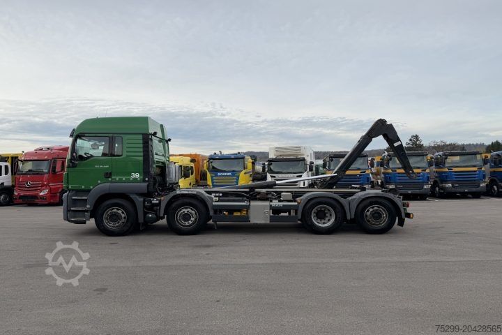 Kamion s kipom s pomičnim kontejnerom MAN TGS 35.440 8x2 Trösch / Swiss-Vehicle