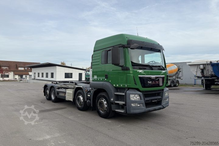 Kamion s kipom s pomičnim kontejnerom MAN TGS 35.440 8x2 Trösch / Swiss-Vehicle