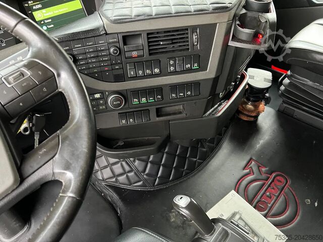 Standaard-SZM Volvo FH 540 4x2 absolute full options