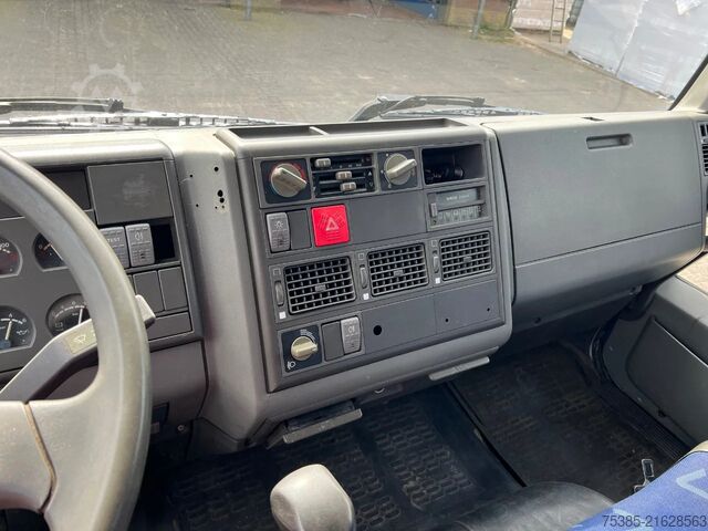 Horse transportation Iveco ML 75 Horsetruck 4 boxes