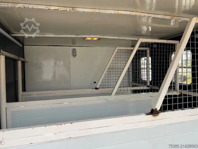Horse transportation Iveco ML 75 Horsetruck 4 boxes