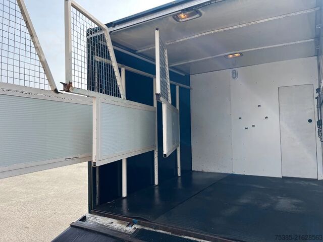 Horse transportation Iveco ML 75 Horsetruck 4 boxes