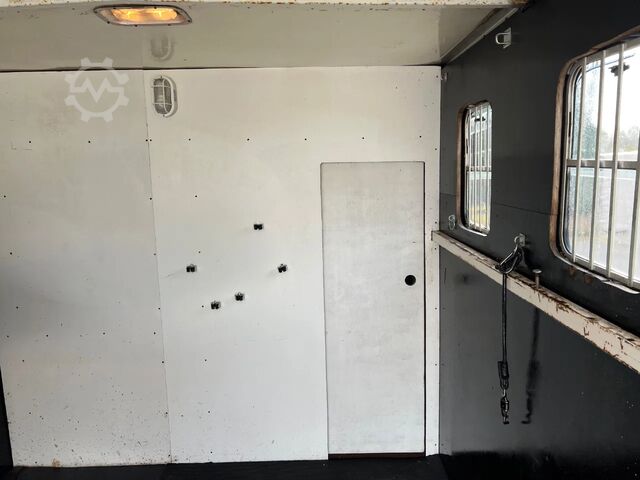 Horse transportation Iveco ML 75 Horsetruck 4 boxes