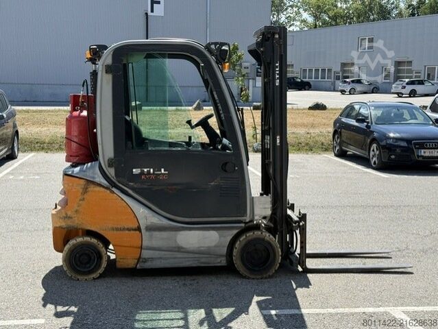 περονοφόρο ανυψωτικό Still RX70-20