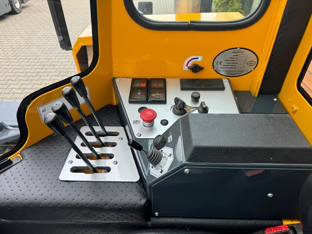 4-vejs gaffeltruck Combilift C4000 /2008 /Diesel/ Only 6262 hours