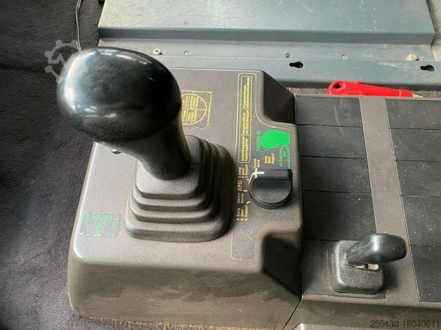 Heavy-duty truck MERCEDES-BENZ SK 2638 6x2 Lenk/Liftachse Blatt/Luft