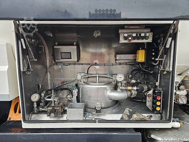 Δεξαμενόπλοιο MAN 15.250 TGM 9000LTR FUEL +PUMP