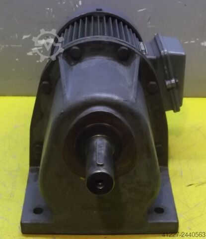 Getriebemotor 0,18 kW 19 U/min Bauer DK 881AVZ/200