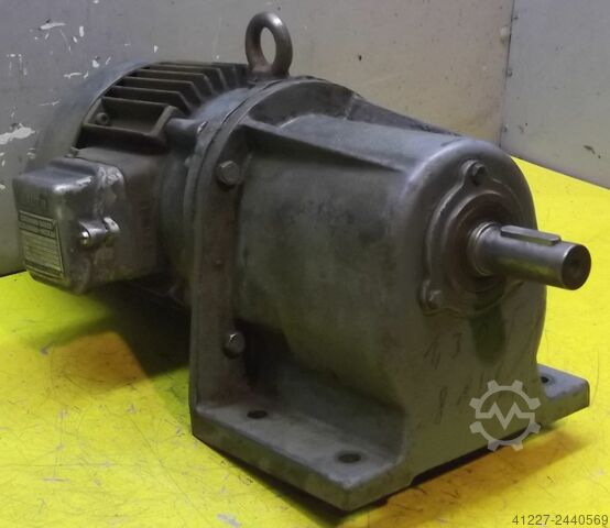 Motorredutor 1,1 kW 81 rpm Bauer DO41/105