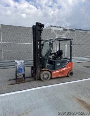 Carrello elevatore Toyota Traigo 80-8FBMKT30 Elektro 3,00 t