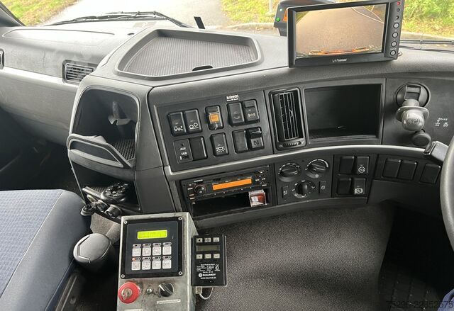 *RHD* 2010 Volvo FM-370 6x2R popelářské vozidlo Volvo Trucks *RHD* FM-370 6x2R Kehrichtwagen