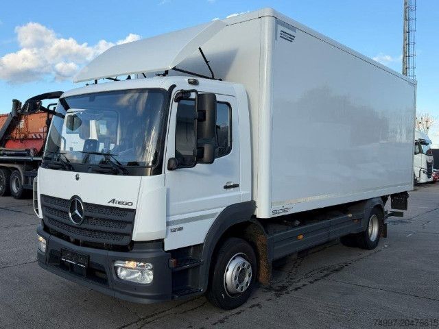 Dobozos teherautó Mercedes-Benz Atego 1218 L / Klima / Tempomat