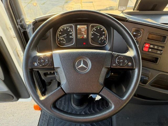 Dobozos teherautó Mercedes-Benz Atego 1218 L / Klima / Tempomat