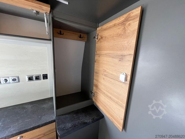 Panelvan MAN TGE 3.180 L3H3 Individual S BF3+ BEGLEITFAHRZEUG