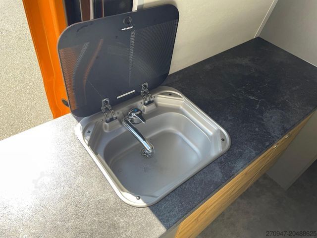 Yüksek tavanlı panelvan MAN TGE 3.180 L3H3 Individual S BF3+ BEGLEITFAHRZEUG