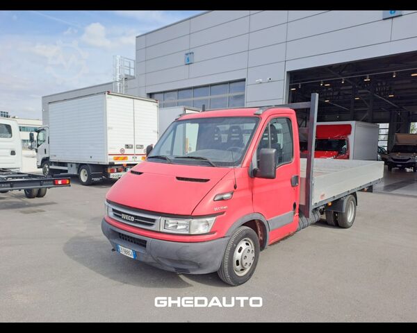 Kleinbus IVECO DAILY 35C14 CON CASSONE FISSO