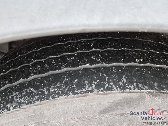 Koelwagen met geïsoleerde laadbak Scania P 280 Kühlkoffer LBW Türen !