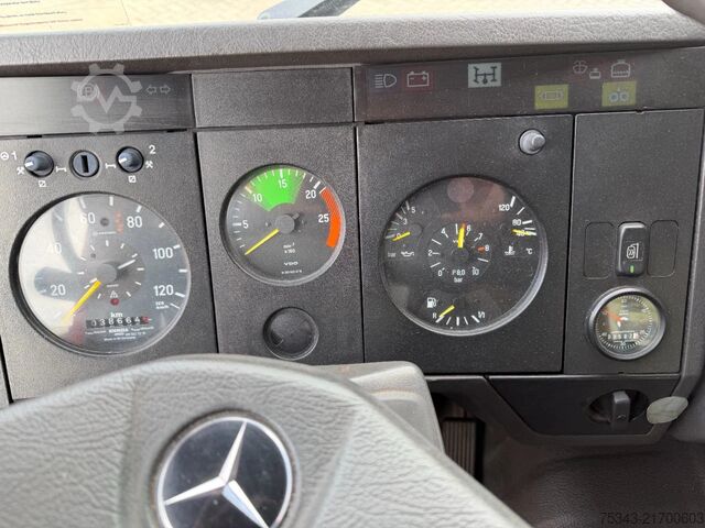 Camión de bomberos Mercedes-Benz 1222 Fire fighter Water Pump