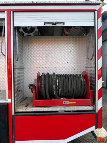 Camión de bomberos Mercedes-Benz 1222 Fire fighter Water Pump