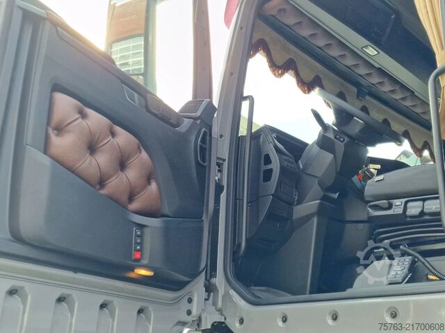Estándar-SZM MAN TGX 18.520 GX - New - D30 - Retarder - Night cl...