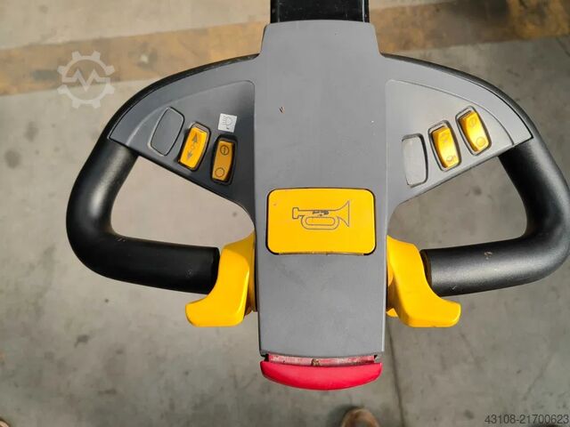 Tractor eléctrico Bradshaw PT1500