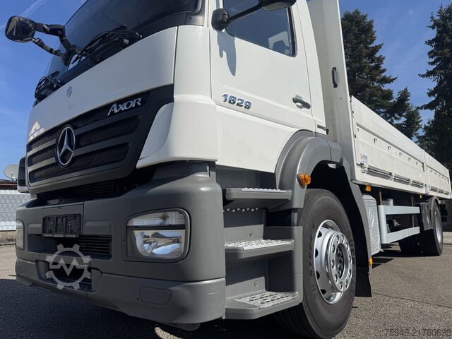 Axor 1829 L plataforma, 7,35 m, suspensión neumática Mercedes-Benz Axor 1829 L Pritsche 7,35m, Luftfederung