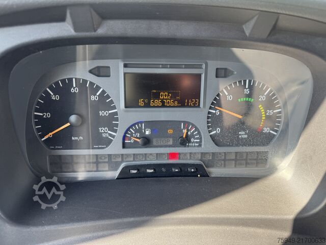 Axor 1829 L plataforma, 7,35 m, suspensión neumática Mercedes-Benz Axor 1829 L Pritsche 7,35m, Luftfederung