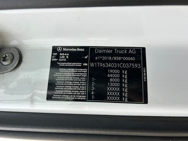 Estándar-SZM Mercedes-Benz Actros 1845 Gigaspace / Tacho V2 / Blower - PTO...