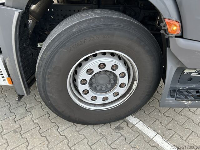 Estándar-SZM Mercedes-Benz Actros 1845 Gigaspace / Tacho V2 / Blower - PTO...