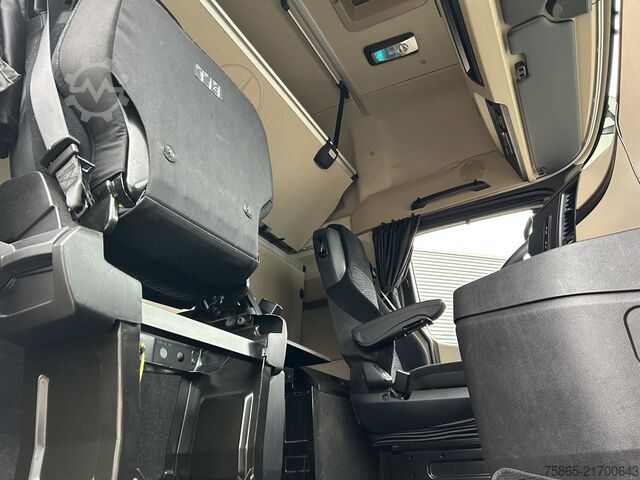 Estándar-SZM Mercedes-Benz Actros 1845 Gigaspace / Tacho V2 / Blower - PTO...