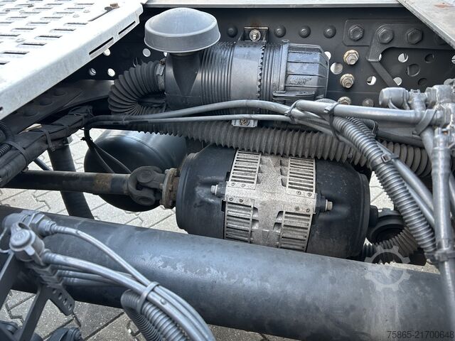Estándar-SZM Mercedes-Benz Actros 1845 Gigaspace / Tacho V2 / Blower - PTO...