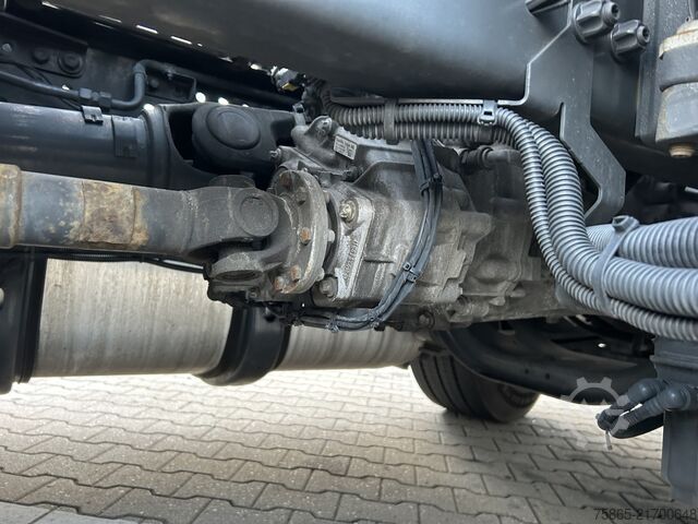 Estándar-SZM Mercedes-Benz Actros 1845 Gigaspace / Tacho V2 / Blower - PTO...