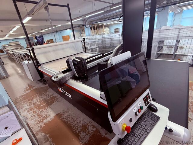Textilskärmaskin – High-End CNC Lectra Vectorfashion VT-FA-Q2-72 Automatic CNC