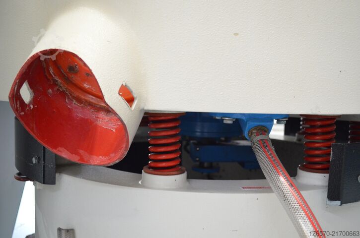 Máquina de acabado vibratorio Erba EVK-350 y EVP-A 350