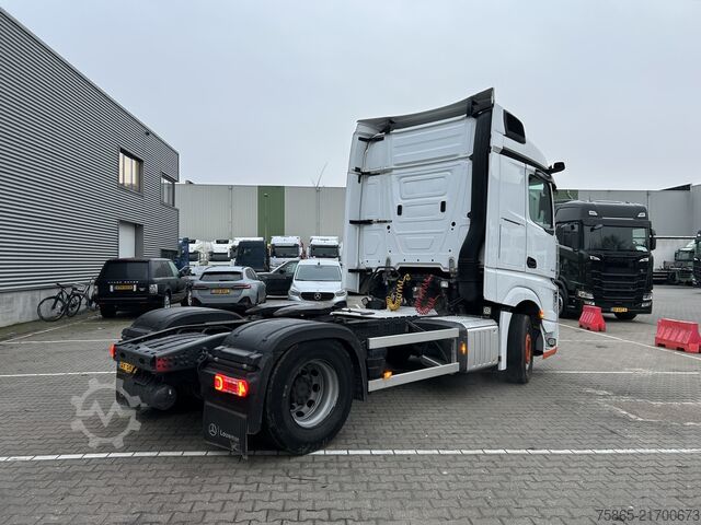 Estándar-SZM Mercedes-Benz Actros 1845 Streamspace / 518 dkm / Tacho V2 / ...