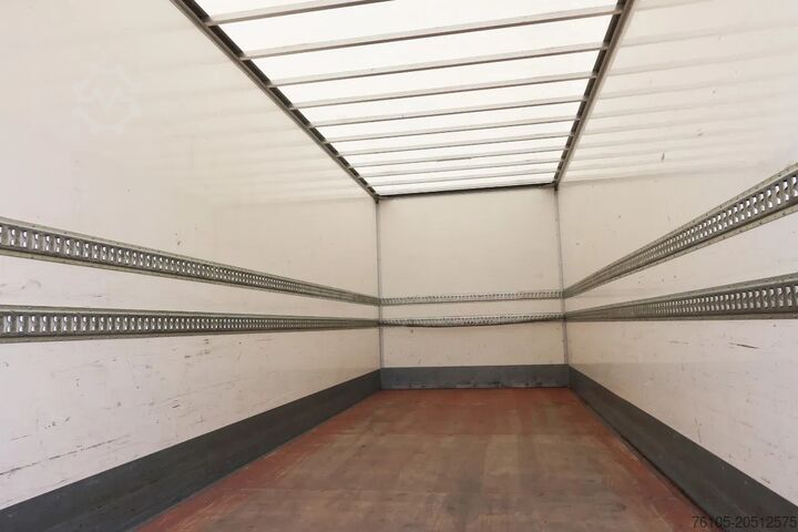 Kufr Scania P280 4x2 Bak + Dhollandia Klep 2000 KG