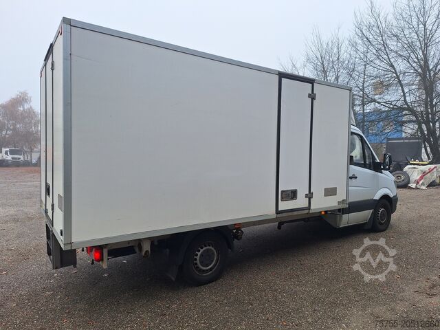 Soğutmalı kamyon Mercedes-Benz Sprinter 319 Kühlkoffer Carrier 350 TÜV