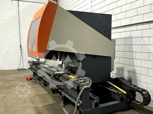Οριζόντιο κέντρο κατεργασίας CNC Elumatec SBZ 130