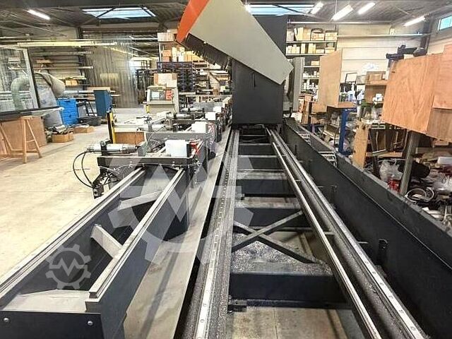 Οριζόντιο κέντρο κατεργασίας CNC Elumatec SBZ 130