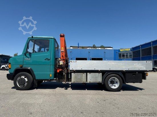 Furgonetka pick-up MERCEDES-BENZ 609D KRAN AHK SUPER ZUSTAND!
