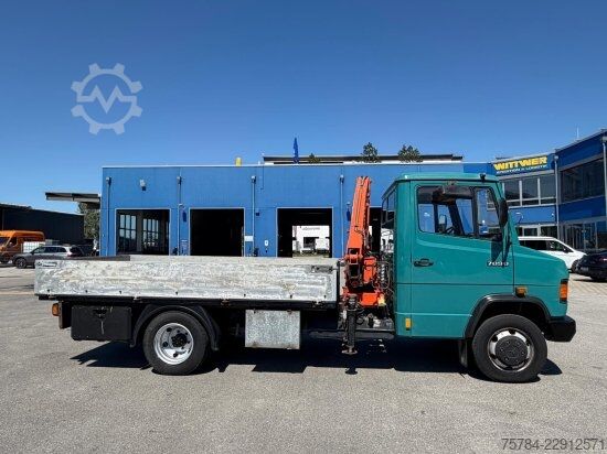 Furgonetka pick-up MERCEDES-BENZ 609D KRAN AHK SUPER ZUSTAND!